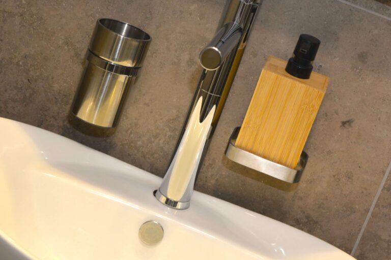 12-kupatilo lavabo